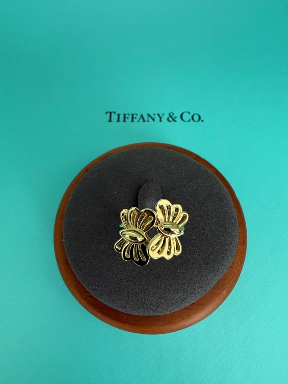 Tiffany & Co. 18k gold Butterfly ring